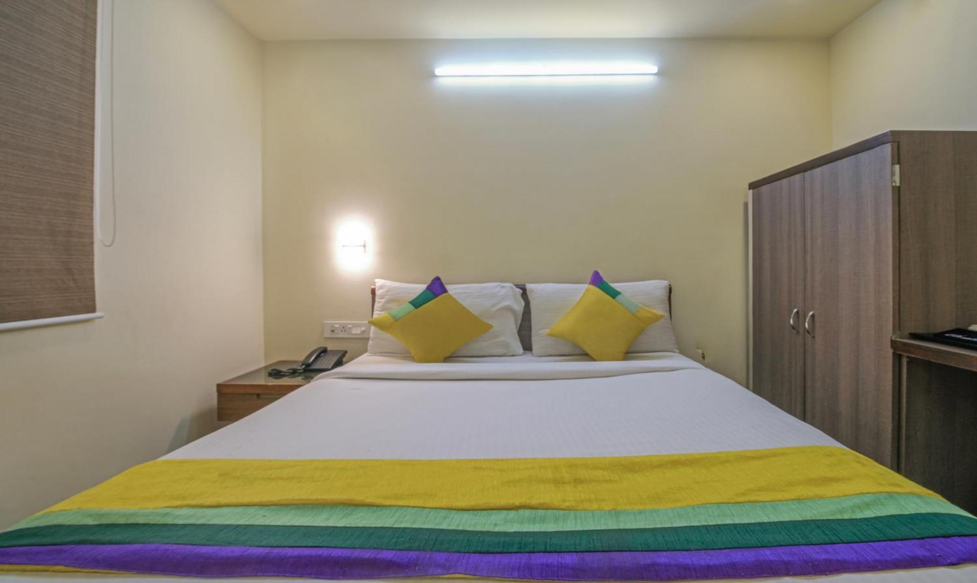 Itsy Hotels N Square Vijayawāda 外观 照片