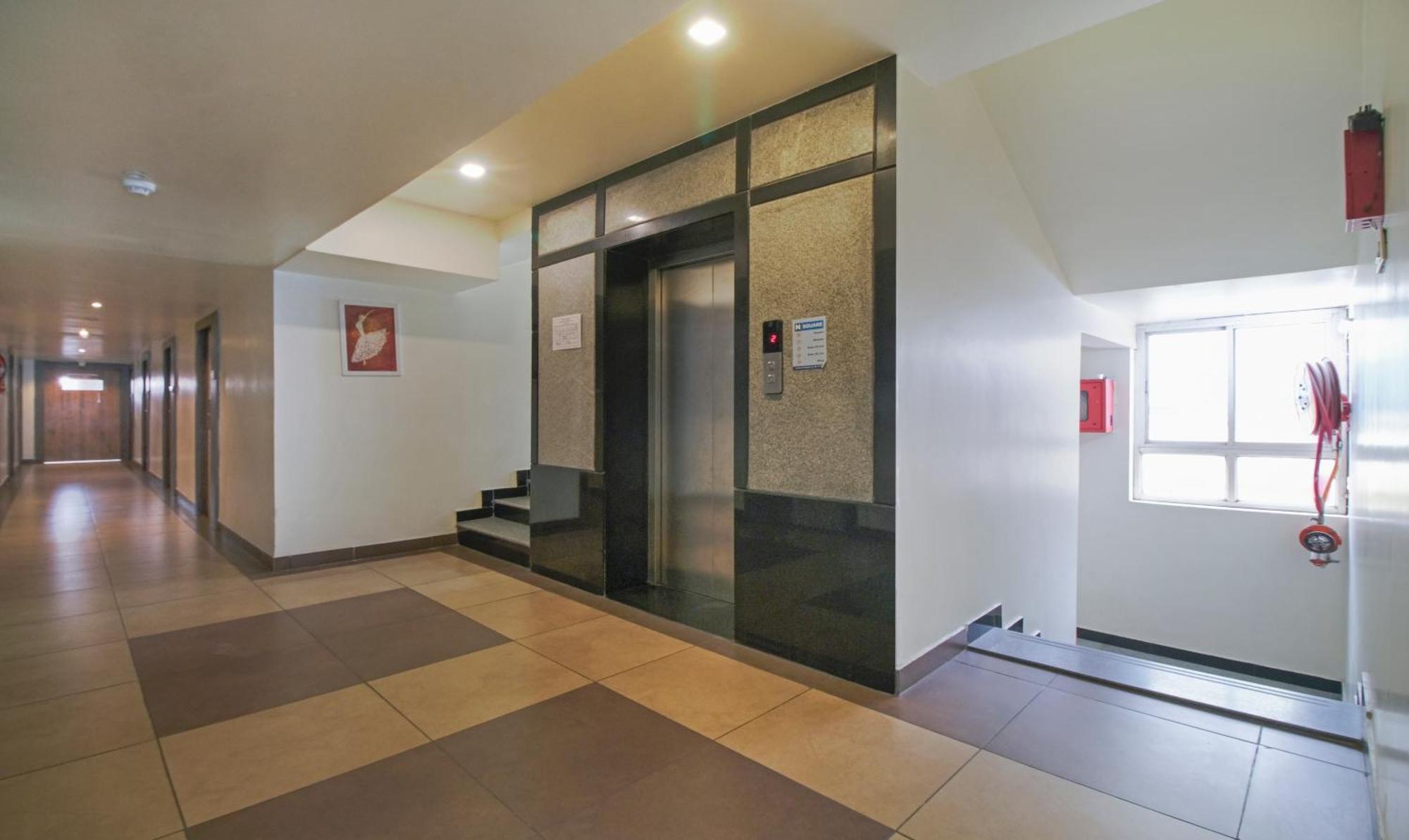 Itsy Hotels N Square Vijayawāda 外观 照片